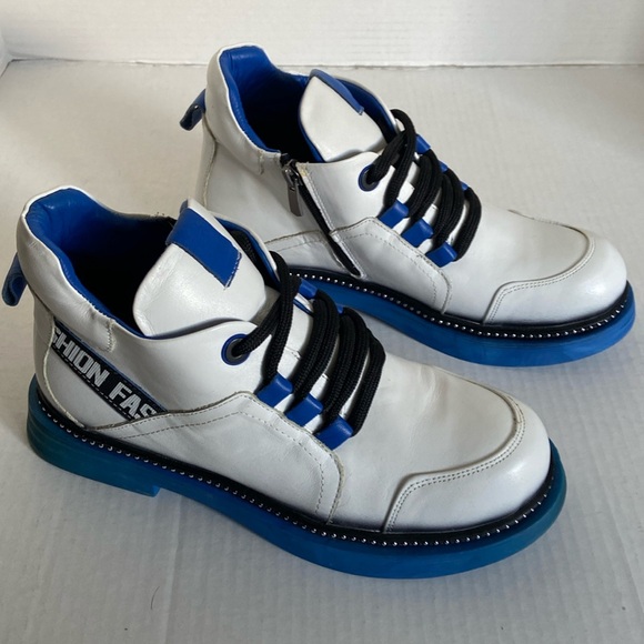 Fashion Leather Boots NWOT - Picture 1 of 9